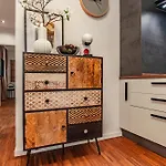 شقة Six In The Apartment, ليوبليانا